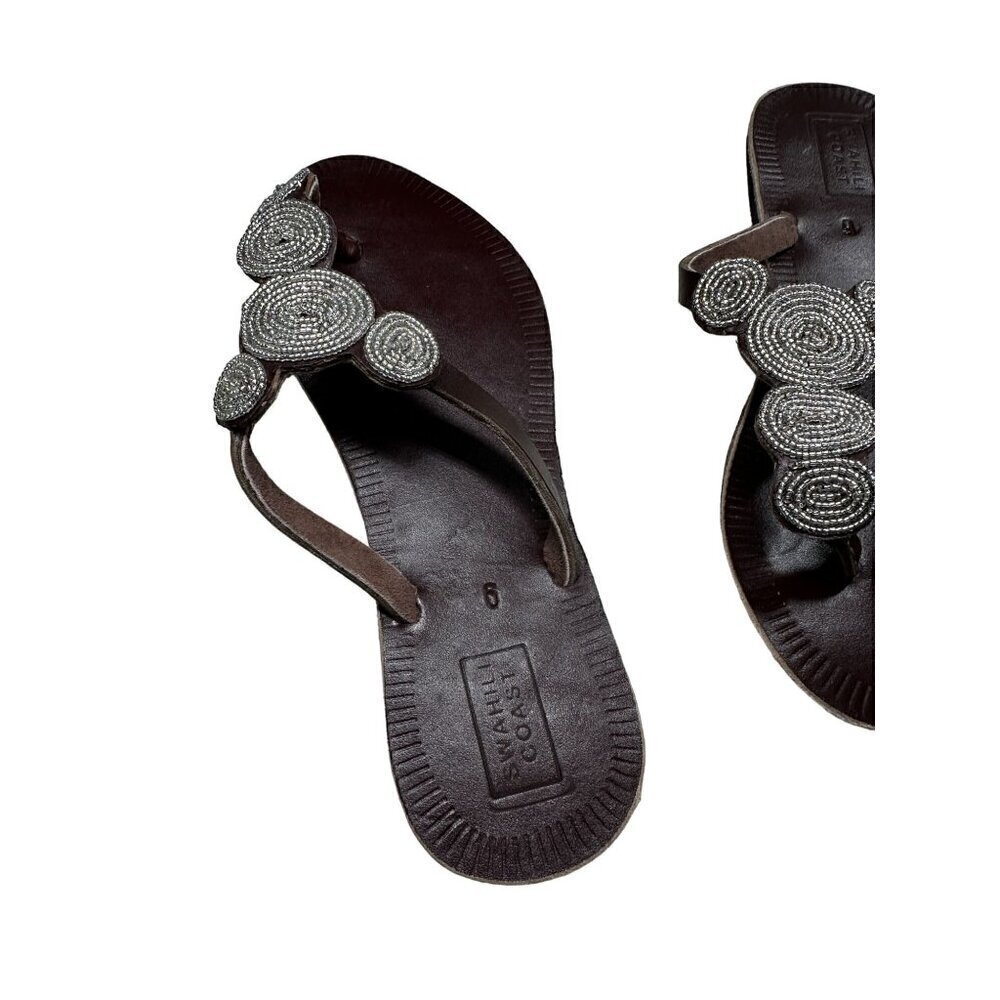 Swahili Coast Handcrafted Sandals Posie Fair Trade‎ Womens Size 6 Silver NEW - Picture 3 of 14